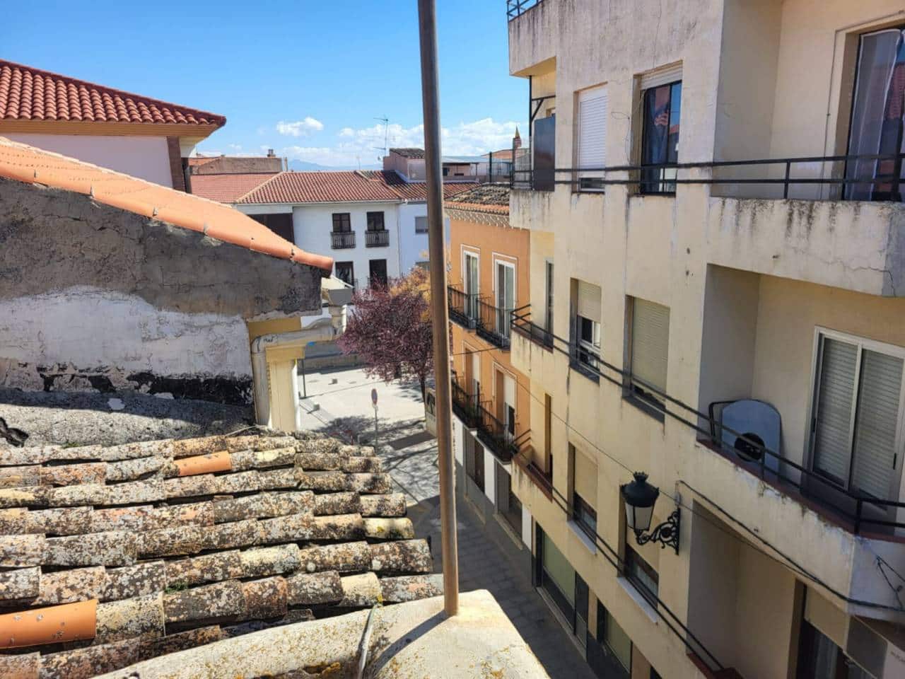 3 bedroom Finca/Country House for sale in Baza - € 20,000 (Ref: 9719368)