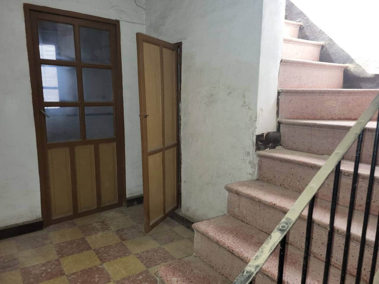 3 bedroom Finca/Country House for sale in Baza - € 20,000 (Ref: 9719368)