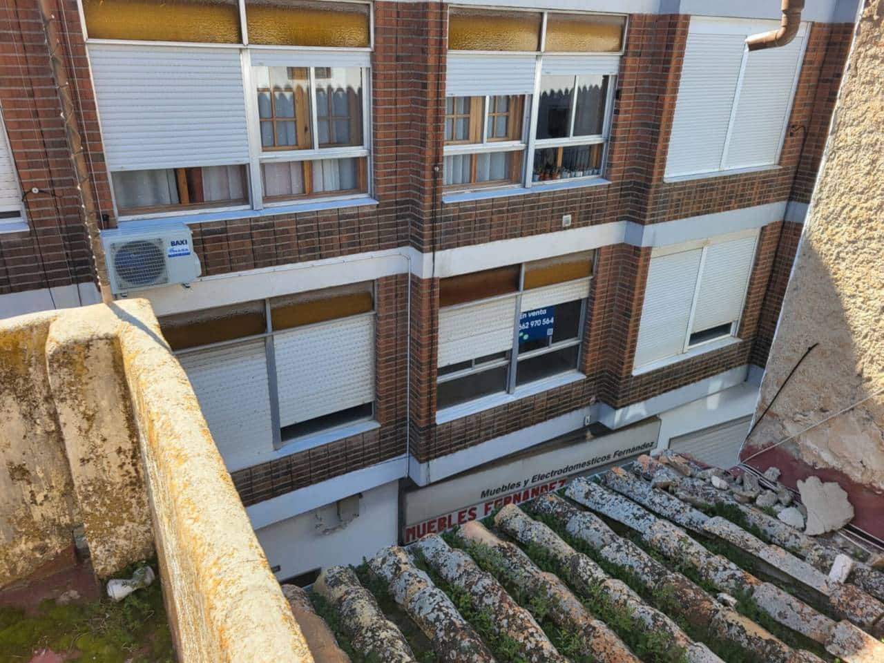 3 bedroom Finca/Country House for sale in Baza - € 20,000 (Ref: 9719368)