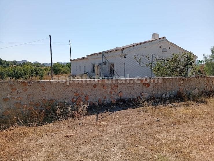4 bedroom Finca/Country House for sale in Chirivel - € 87,000 (Ref: 10014979)