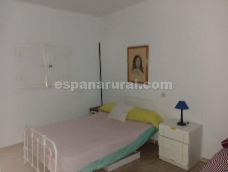 5 sypialnia Finka/Dom wiejski na sprzedaż w Purchena z basenem garażem - 175 000 € (Ref: 10127593)