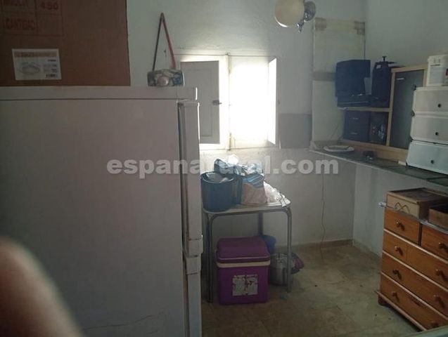 5 sypialnia Finka/Dom wiejski na sprzedaż w Purchena z basenem garażem - 175 000 € (Ref: 10127593)