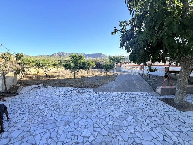 Finca/Casa Rural de 8 habitaciones en Cela, Lúcar en venta con garaje - 340.000 € (Ref: 10127594)