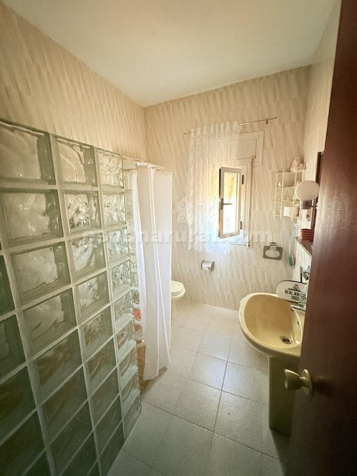 8 sovrum Finca/Hus på landet till salu i Cela med garage - 340 000 € (Ref: 10127594)