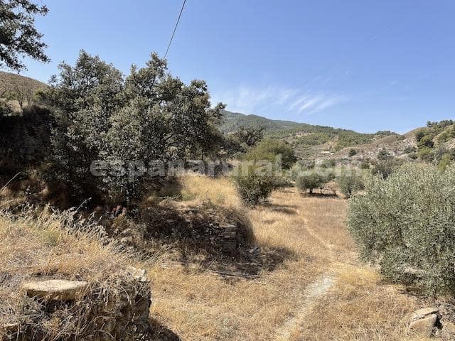 4 slaapkamer Finca/Landhuis te koop in Purchena - € 115.000 (Ref: 3120874)