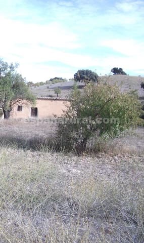 7 soveværelse Finca/Landehus til salg i Baza - € 85.000 (Ref: 3120912)