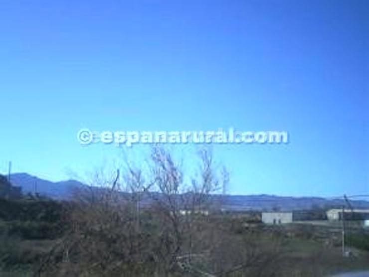 Finca/Landehus til salg i Caniles - € 42.000 (Ref: 3610834)