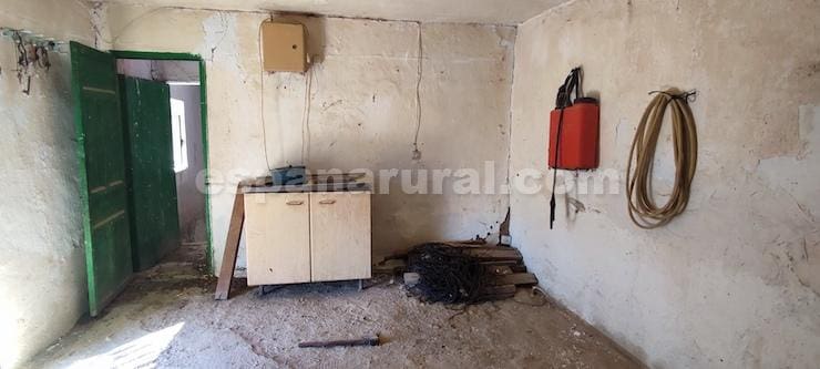 Finca/Landehus til salg i Caniles - € 42.000 (Ref: 3610834)