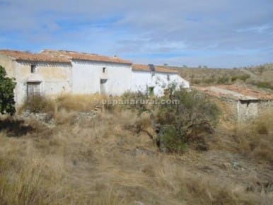 6 bedroom Finca/Country House for sale in Taberno - € 134,000 (Ref: 3610844)