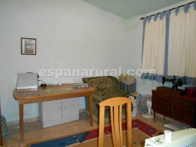 5 soveværelse Finca/Landehus til salg i Caniles - € 139.000 (Ref: 3626994)
