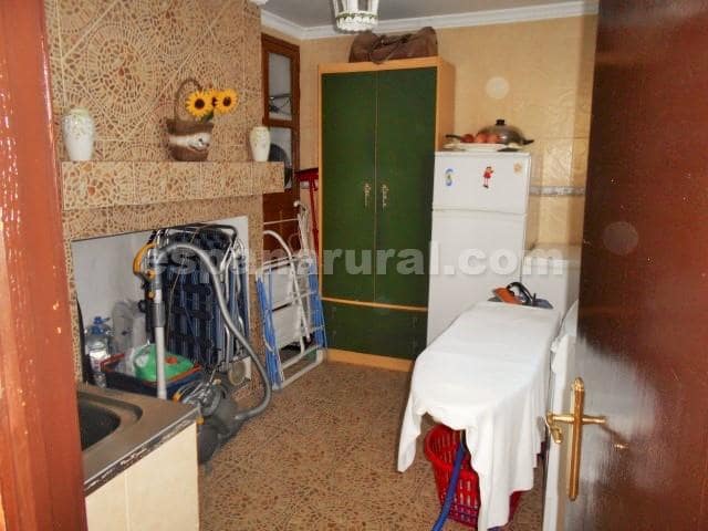 5 soveværelse Finca/Landehus til salg i Caniles - € 139.000 (Ref: 3626994)