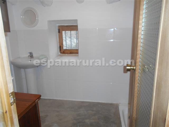 3 bedroom Finca/Country House for sale in Los Cerricos, Oria with pool - € 46,000 (Ref: 3627005)