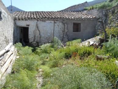 2 slaapkamer Finca/Landhuis te koop in Los Cerricos - € 27.000 (Ref: 3627080)