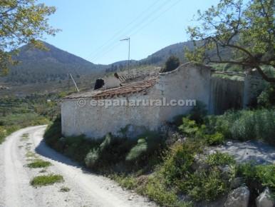 2 bedroom Finca/Country House for sale in Los Cerricos, Oria - € 27,000 (Ref: 3627080)