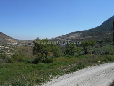 2 bedroom Finca/Country House for sale in Los Cerricos, Oria - € 27,000 (Ref: 3627080)