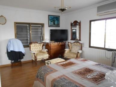 5 soveværelse Villa til salg i Urrácal med swimmingpool - € 349.950 (Ref: 3627097)