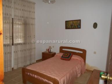 3 makuuhuone Omakotitalo myytävänä paikassa Cantoria - 45 000 € (Ref: 3627125)