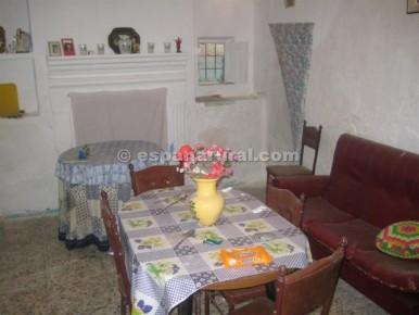 5 soveværelse Finca/Landehus til salg i Cantoria - € 74.950 (Ref: 3627187)