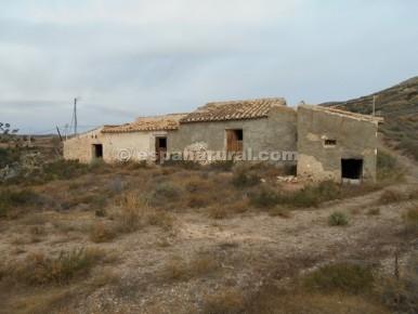 Finca/Country House for sale in Huercal-Overa - € 49,000 (Ref: 3627230)