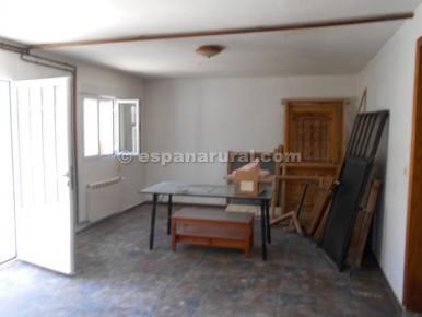 3 sovrum Hus till salu i Oria - 78 000 € (Ref: 3627267)