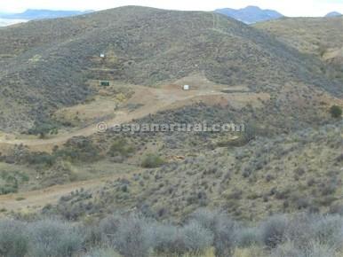 Grunde uden byggetilladelser til salg i Albox - € 23.000 (Ref: 3627276)