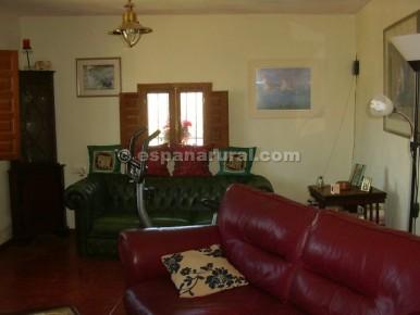 8 slaapkamer Finca/Landhuis te koop in Oria - € 149.950 (Ref: 3627305)