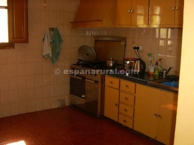 8 slaapkamer Finca/Landhuis te koop in Oria - € 149.950 (Ref: 3627305)