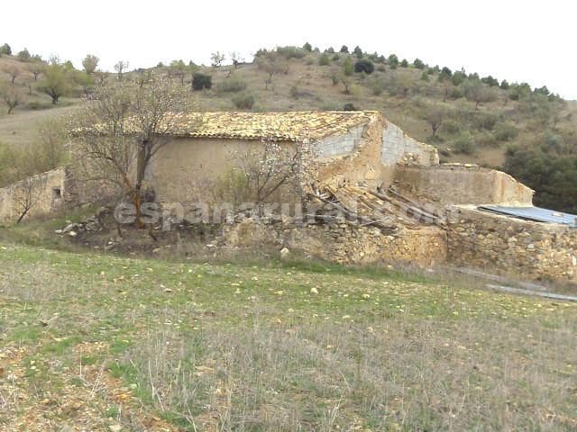 Finca/Landehus til salg i Tijola - € 94.500 (Ref: 3627308)