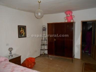 4 soverom Hus til salgs i Baza - € 68 000 (Ref: 3627330)