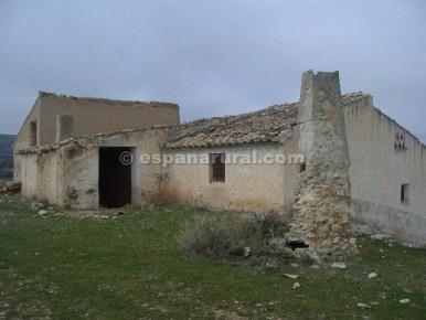 Finca/Hus på landet till salu i Baza - 124 000 € (Ref: 3627424)