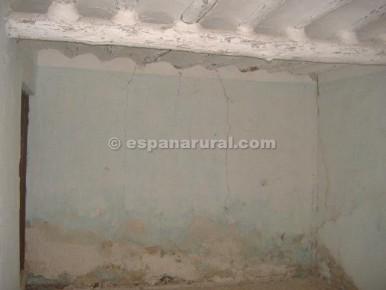 Finca/Hus på landet till salu i Baza - 124 000 € (Ref: 3627424)