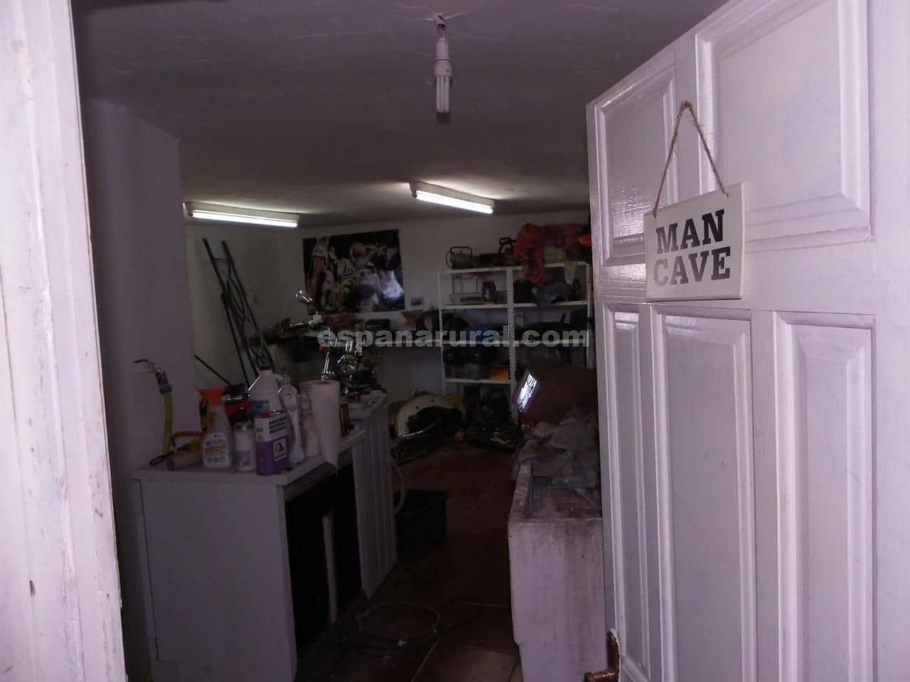 6 soveværelse Byhus til salg i Seron - € 90.000 (Ref: 3627469)