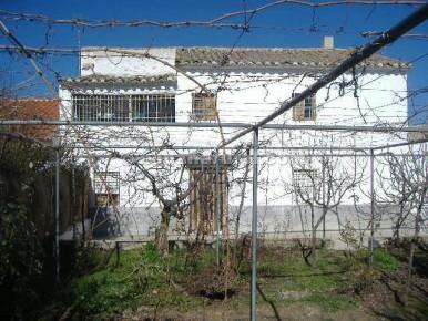 2 soveværelse Finca/Landehus til salg i Baza - € 130.000 (Ref: 3627484)