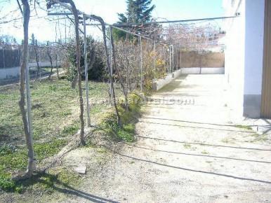 2 sovrum Finca/Hus på landet till salu i Baza - 130 000 € (Ref: 3627484)