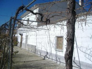 2 sovrum Finca/Hus på landet till salu i Baza - 130 000 € (Ref: 3627484)