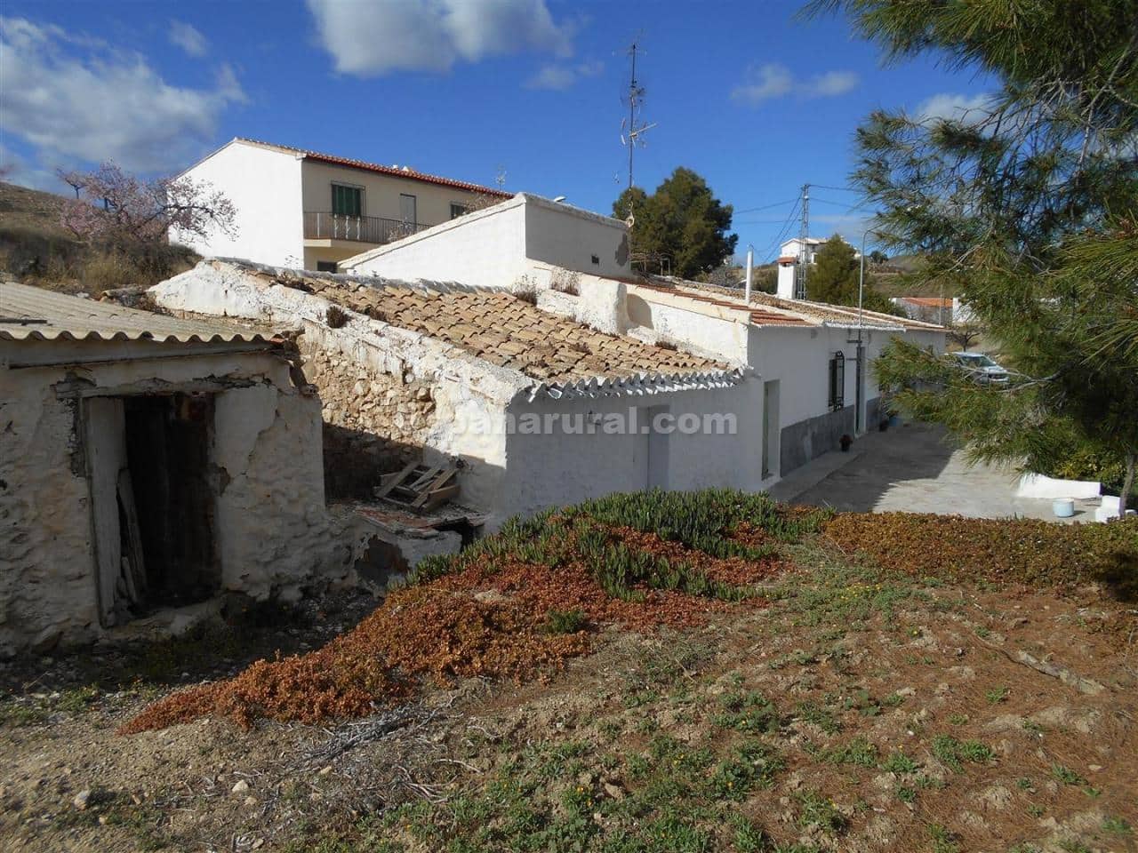 3 slaapkamer Finca/Landhuis te koop in Huercal-Overa - € 101.000 (Ref: 3833436)