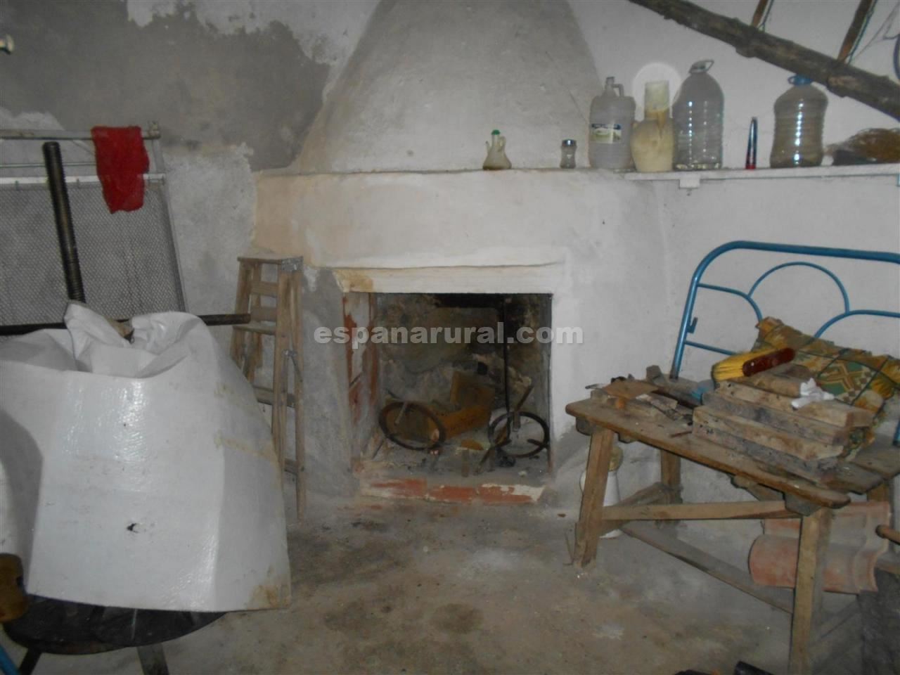 7 Zimmer Haus zu verkaufen in Lucar - 75.000 € (Ref: 3907155)