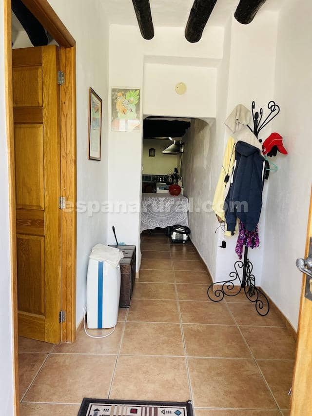 Casa de 4 habitaciones en Cela en venta con garaje - 65.000 € (Ref: 3971661)