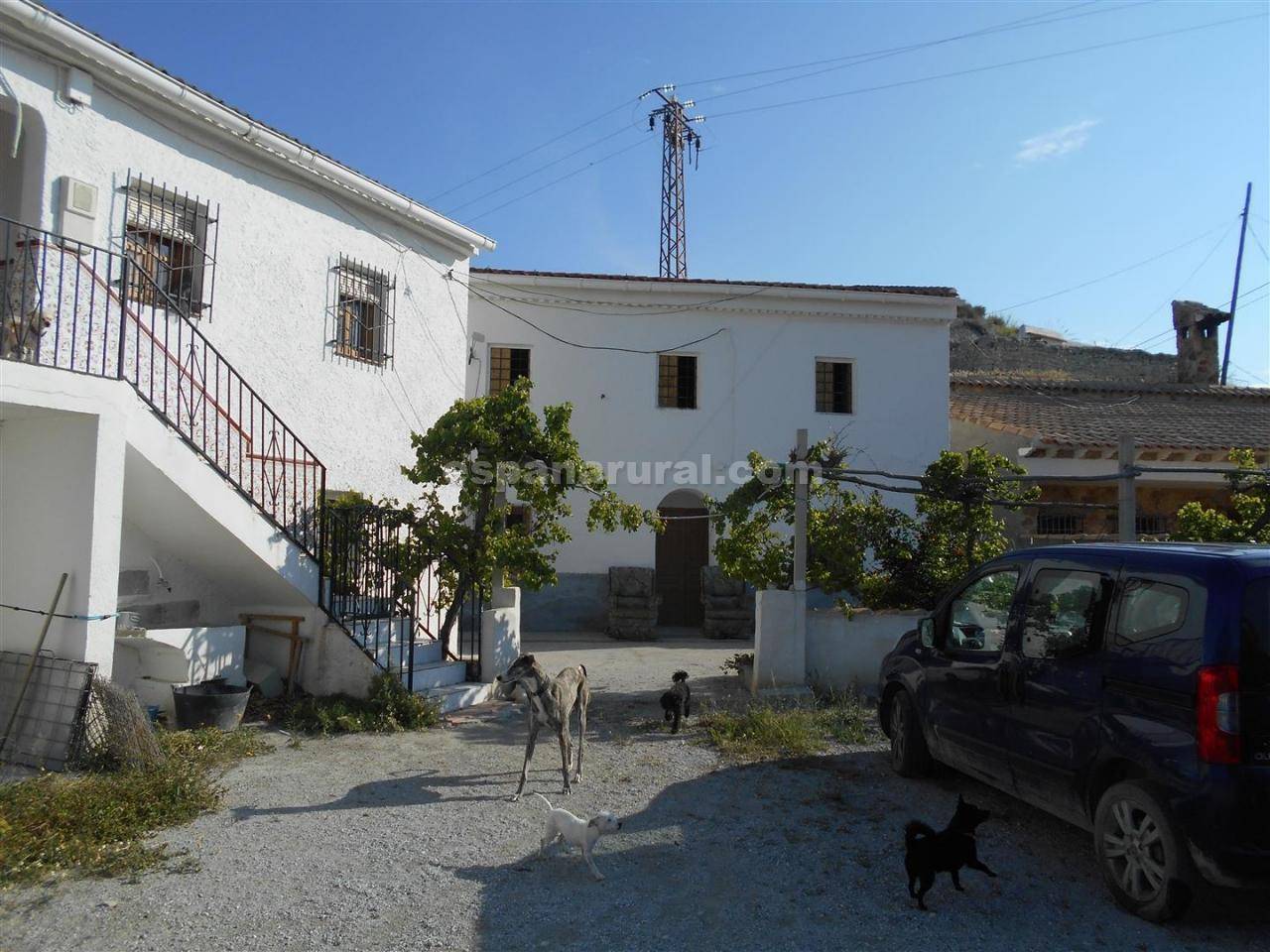 8 sovrum Finca/Hus på landet till salu i Baza - 135 000 € (Ref: 3982391)