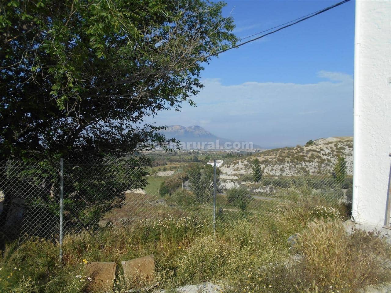 8 sovrum Finca/Hus på landet till salu i Baza - 135 000 € (Ref: 3982391)