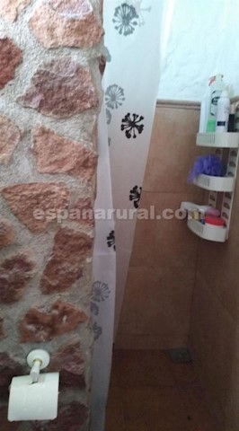 3 soveværelse Finca/Landehus til salg i Baza med swimmingpool - € 135.000 (Ref: 4014553)