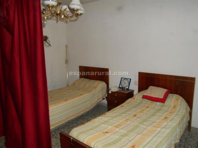 Finca/Casa Rural de 3 habitaciones en Oria en venta - 46.000 € (Ref: 4104932)