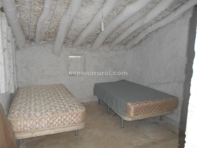 2 slaapkamer Finca/Landhuis te koop in Albox - € 66.000 (Ref: 4177287)