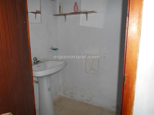 2 sovrum Hus till salu i Oria - 55 000 € (Ref: 4212404)