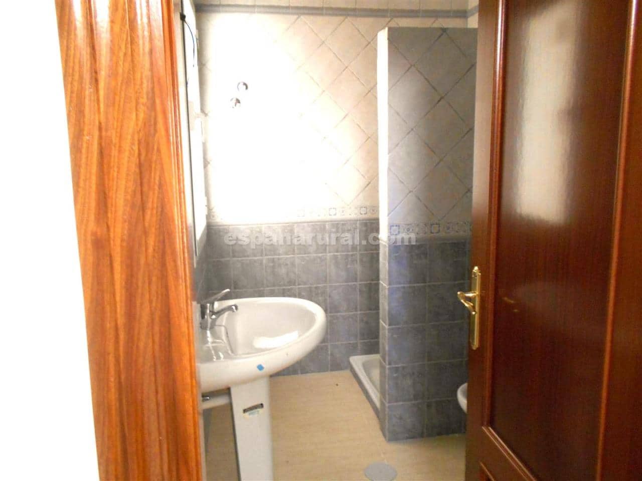 4 bedroom Villa for sale in Oria - € 175,000 (Ref: 4218070)