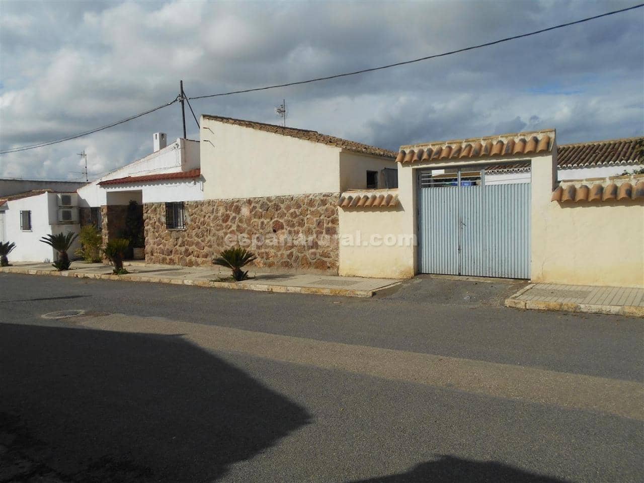 4 soveværelse Villa til salg i Huercal-Overa - € 194.950 (Ref: 4309001)