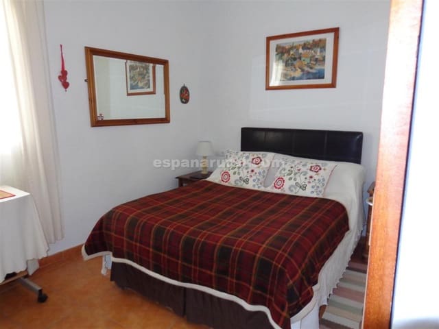 4 soveværelse Byhus til salg i Caniles - € 185.500 (Ref: 4496783)