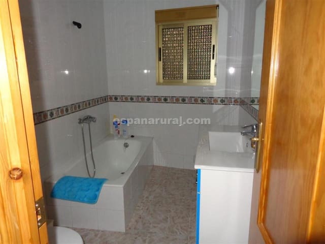 5 slaapkamer Huis te koop in Pocicas, Albox - € 102.000 (Ref: 4524561)