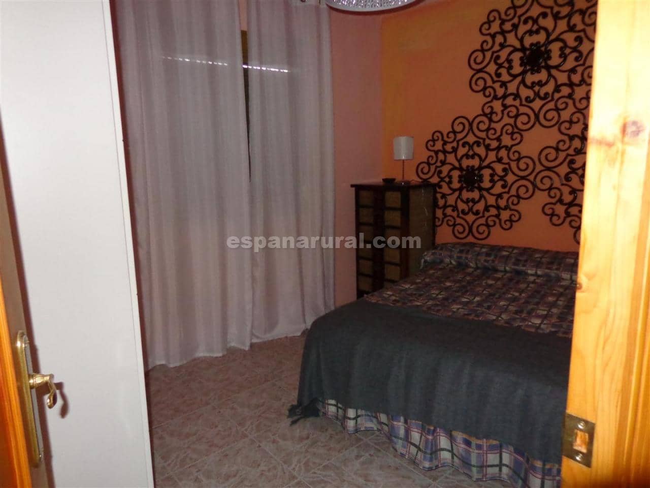 5 soveværelse Byhus til salg i Pocicas - € 102.000 (Ref: 4524561)