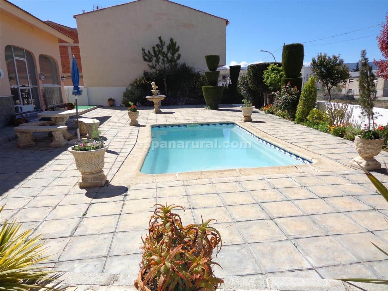 5 soveværelse Finca/Landehus til salg i El Hijate med swimmingpool - € 229.950 (Ref: 4561666)